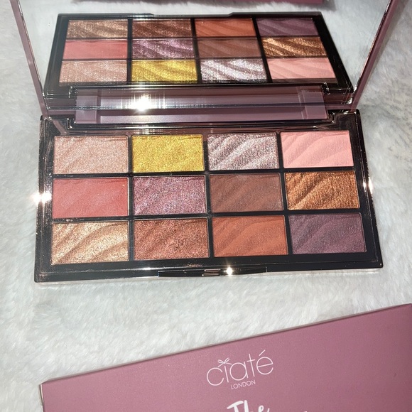 Ciate London The Velvet Palette - Picture 2 of 2